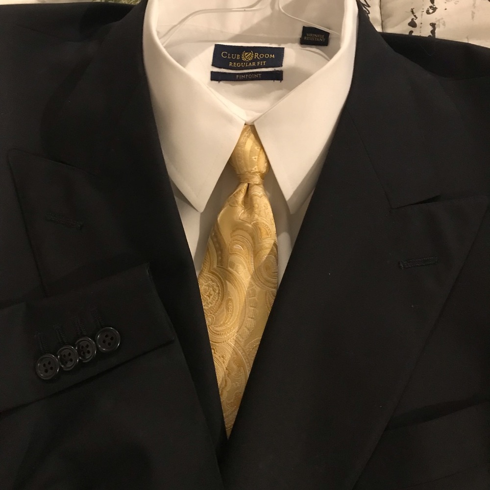 44L Hart Schaffner and Marx black double-breasted blazer free tie with purchase - Picture 3 of 3